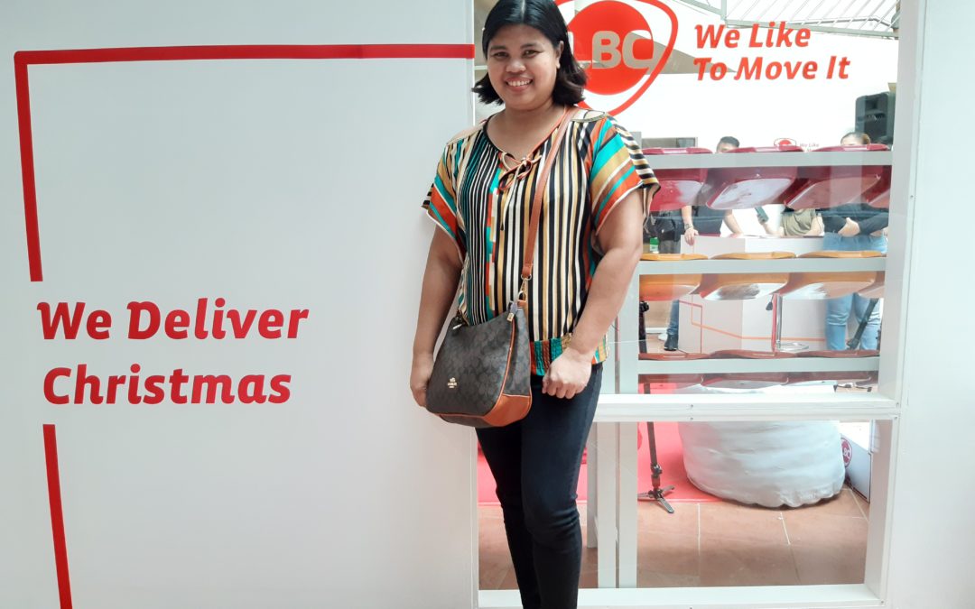 LBC delivers Christmas gift box in SM Mall of Asia